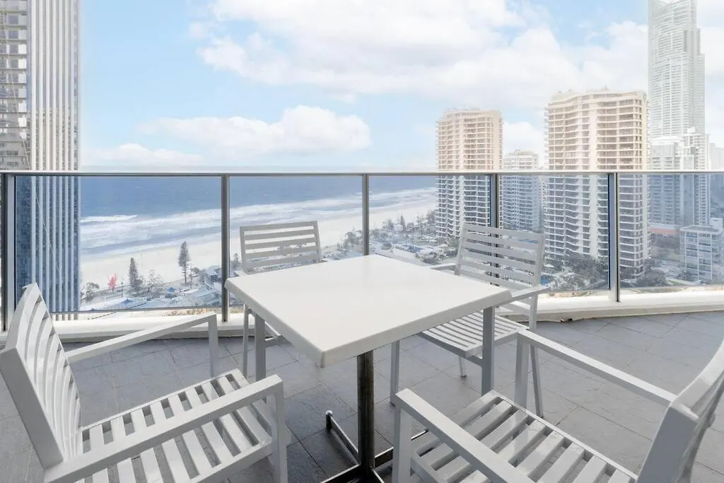 Апартаменты Panoramic Views At Orchid Avenue Голд-Кост