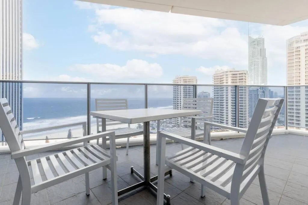 Апартаменты Panoramic Views At Orchid Avenue Голд-Кост